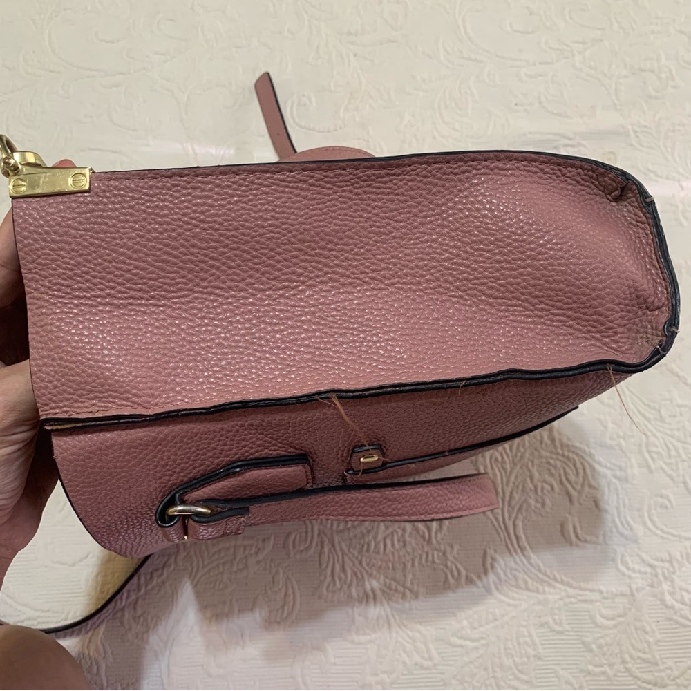 Steve Madden Pink Squared Gold Accent Shoulder/Crossbody Open Bag Purse - Picture 3 of 11